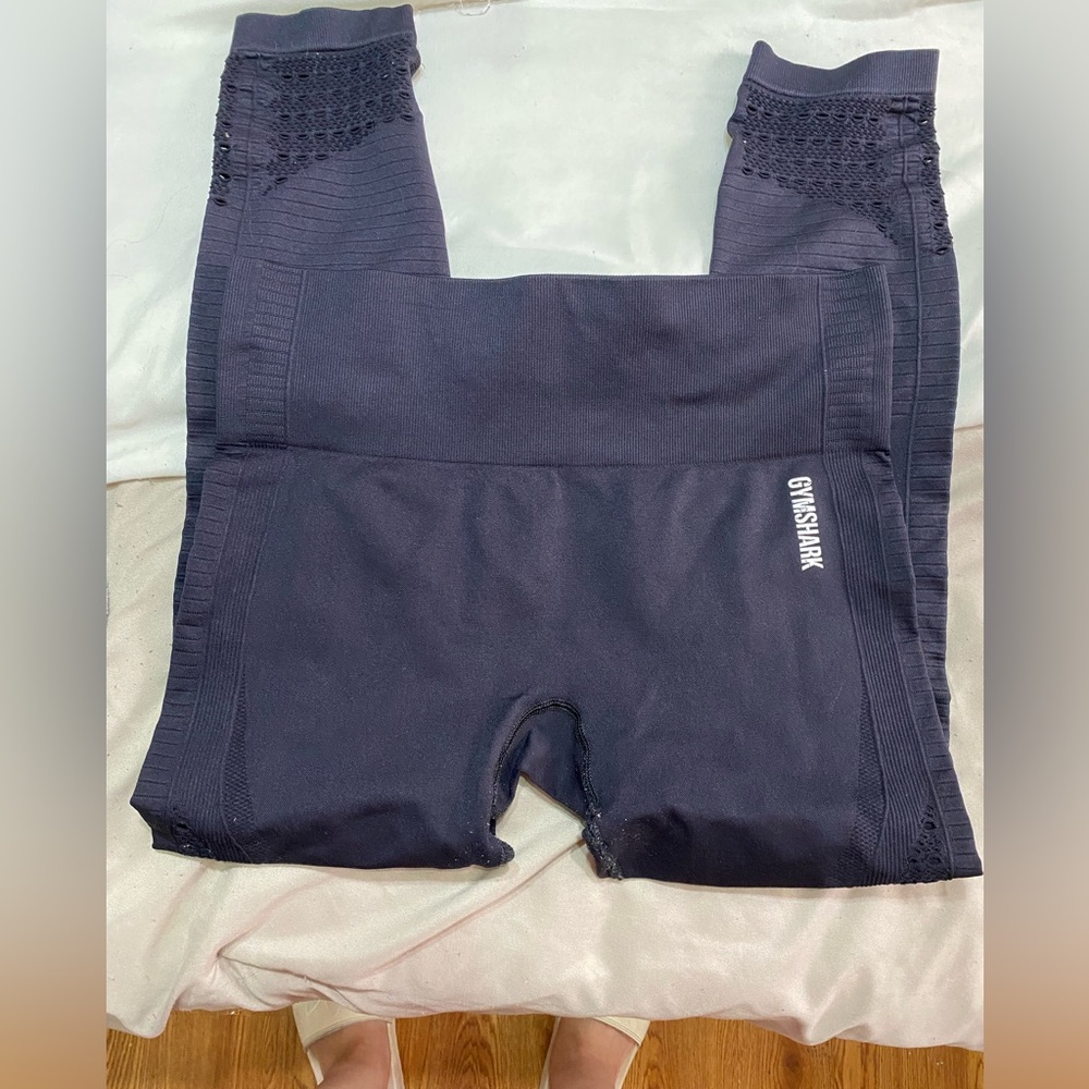 Gymshark leggings selling as is